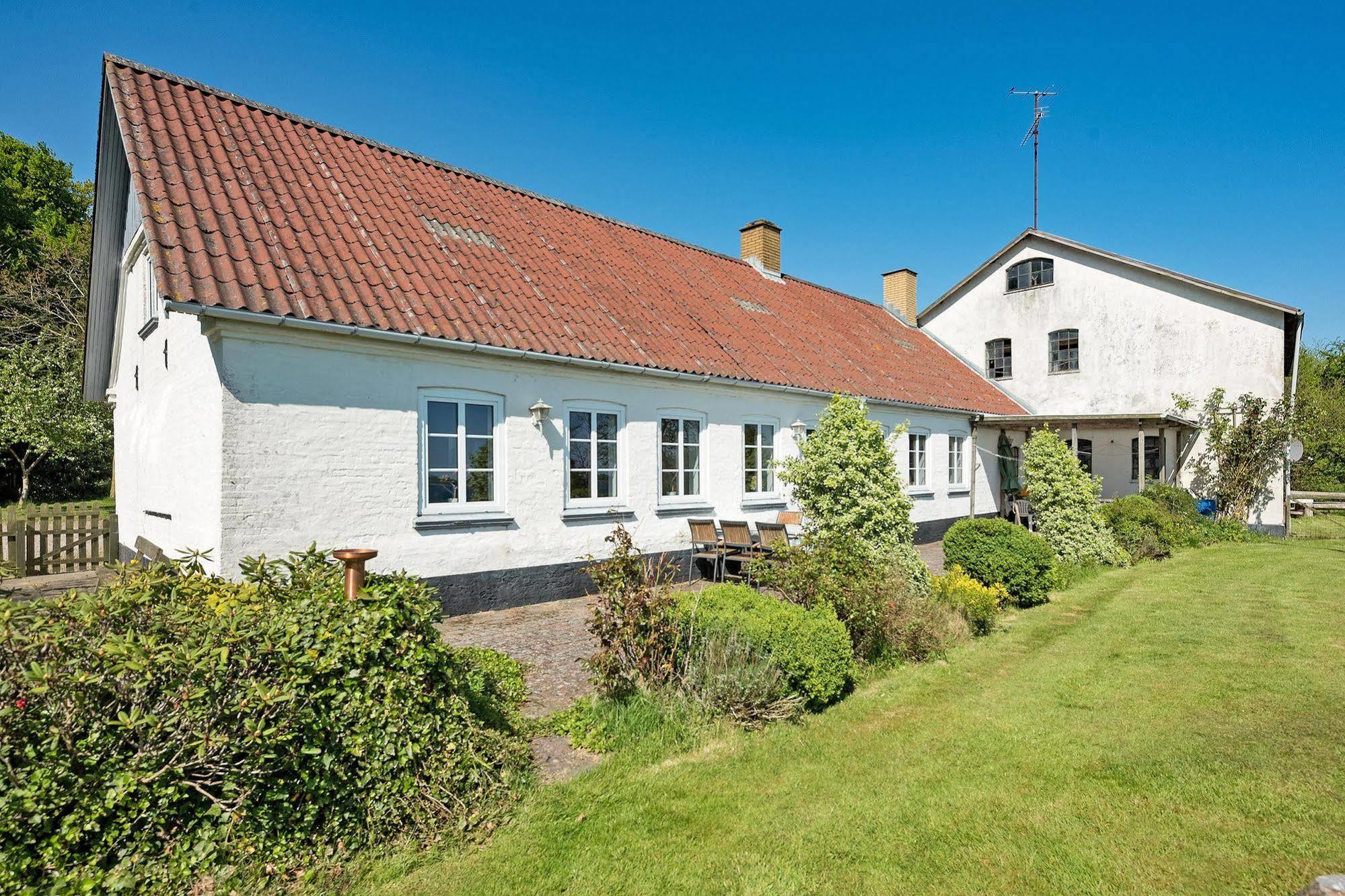 Strandhuset Vollerup エクステリア 写真