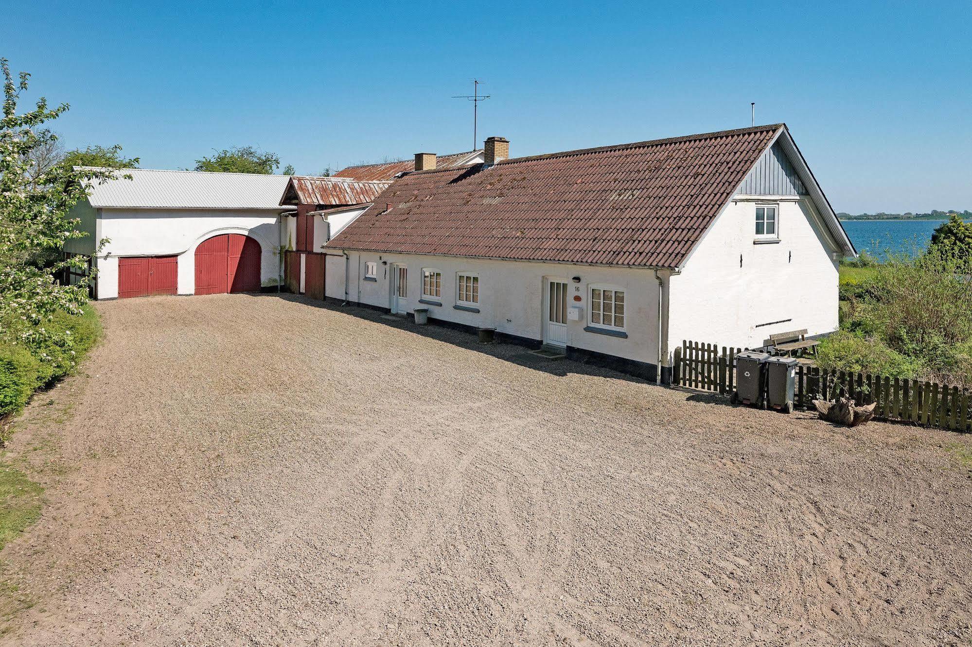 Strandhuset Vollerup エクステリア 写真